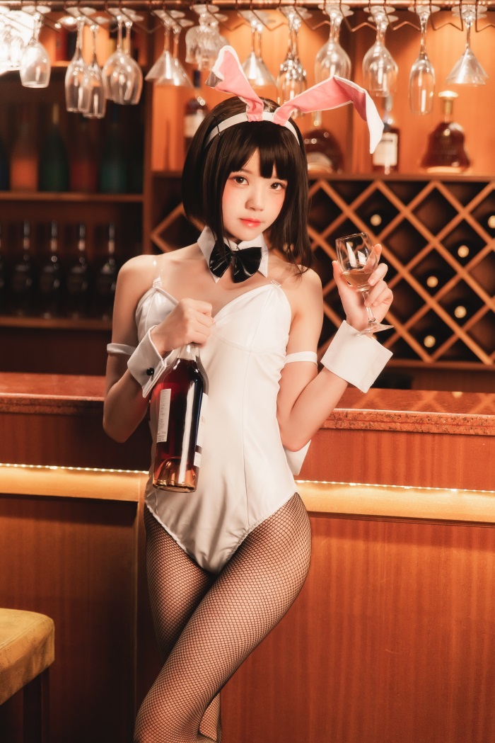 萝莉风COS 桜桃喵 – 加藤惠系列之兔女郎 [29P/0.99GB] 网红写真-第1张