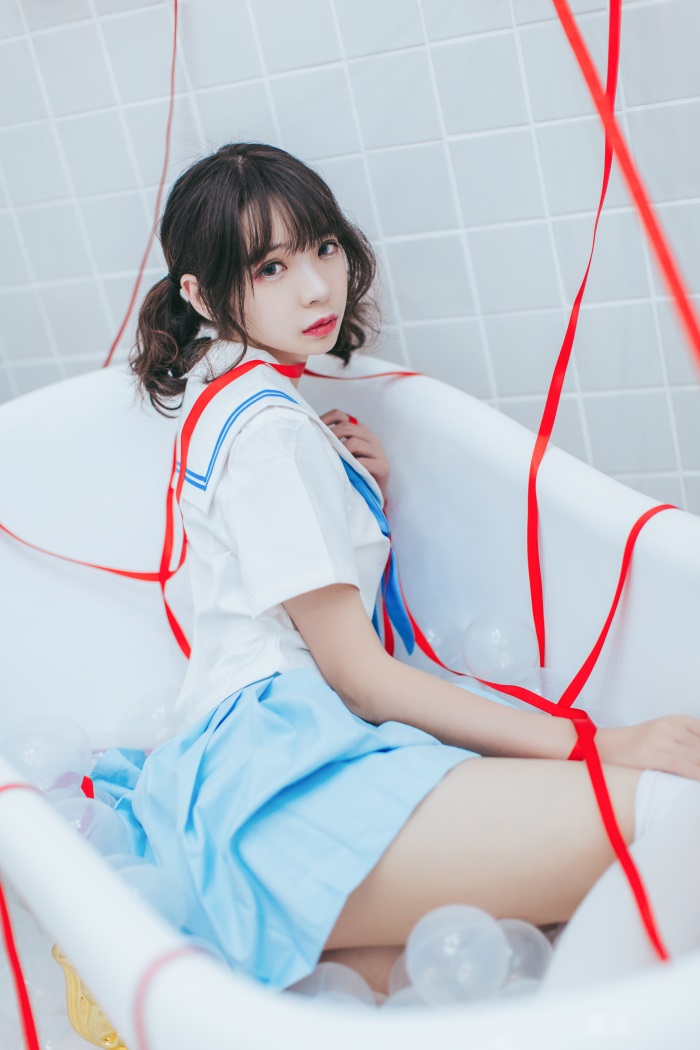 网红Coser@疯猫ss – 浴室JK [21P/172MB] 网红写真-第2张