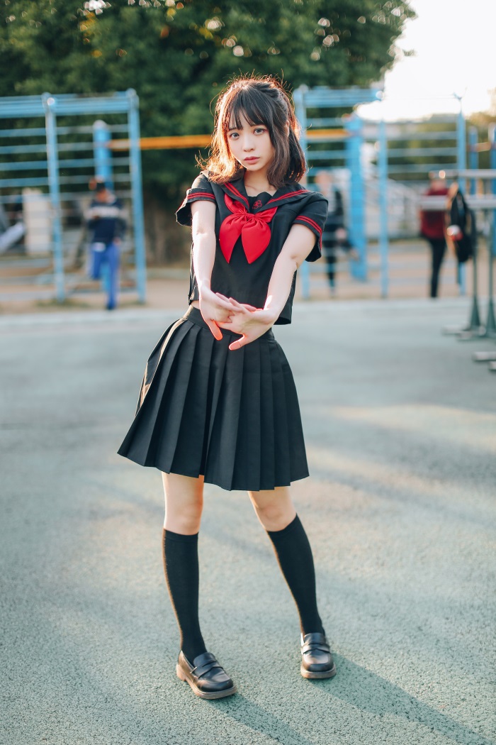 网红Coser@疯猫ss – 室外JK [18P/155MB] 网红写真-第3张