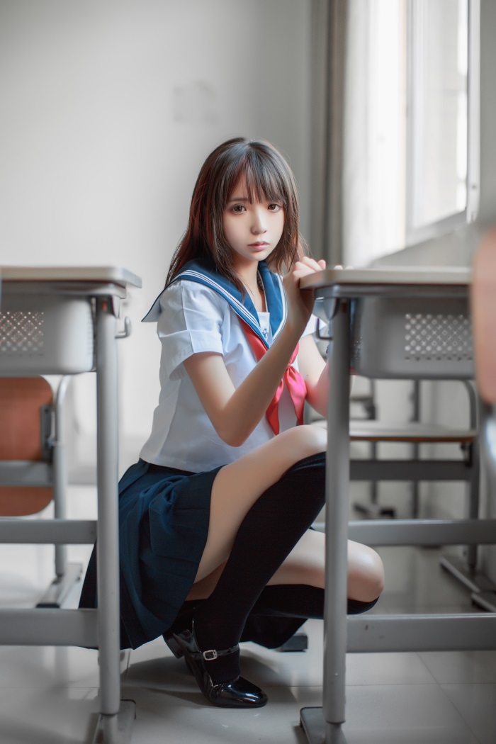 网红Coser@疯猫ss – 同桌的水手服 [41P/464MB] 网红写真-第2张