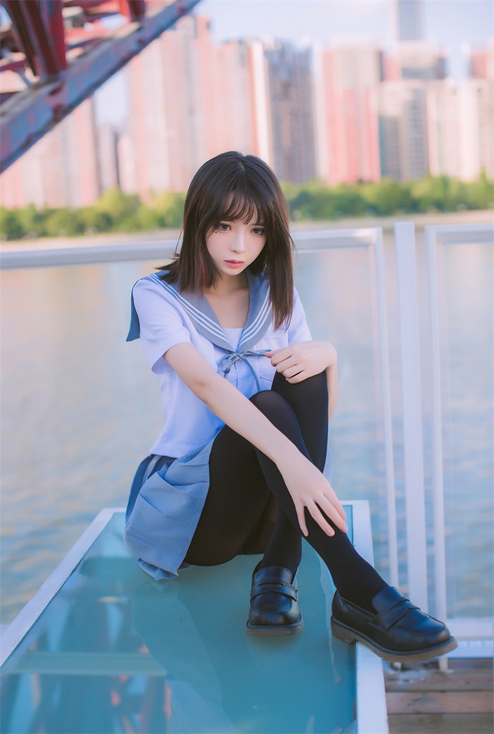 网红Coser@疯猫ss -海边 [15P/150MB] 网红写真-第3张