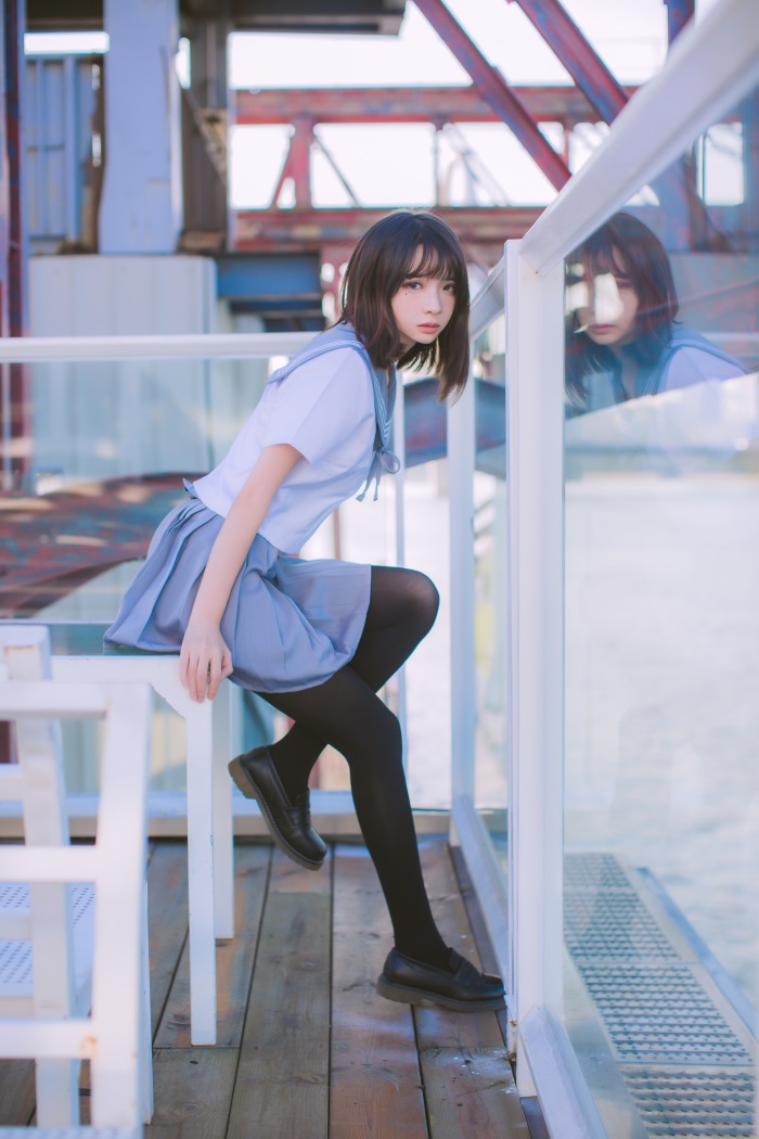 网红Coser@疯猫ss – 海边 [15P/150MB] 网红写真-第2张