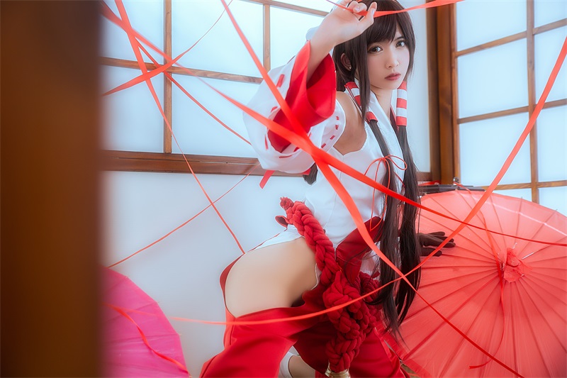 网红Coser@鳗鱼霏儿 - 巫女 [19P/142MB] 网红写真-第2张