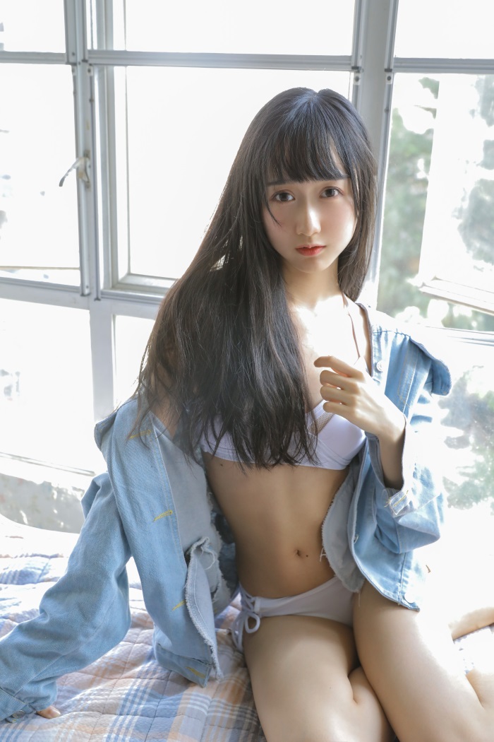 网红Coser@木绵绵OwO - 绵相随 性感小可爱 [22P/85MB] 网红写真-第3张