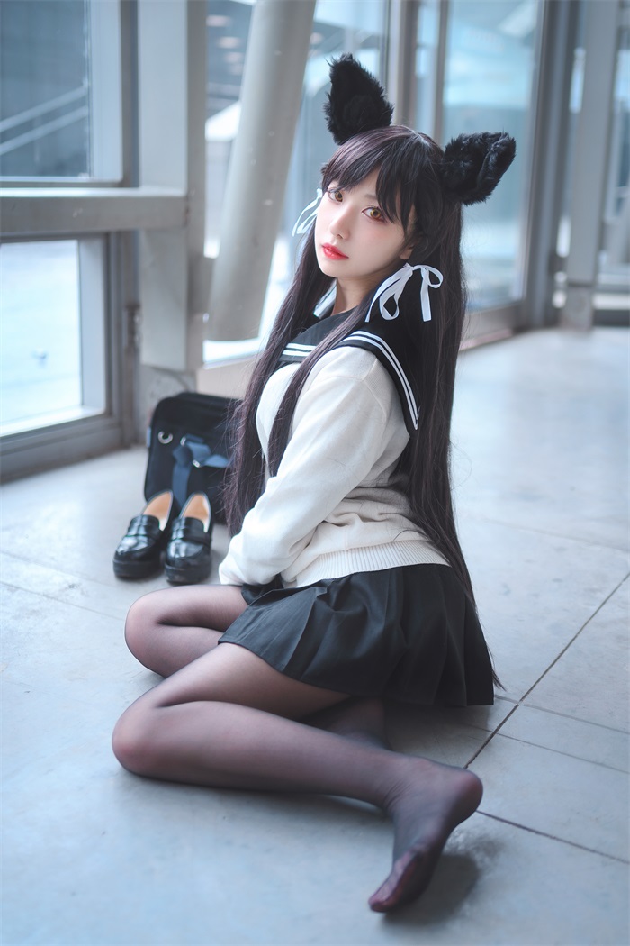 人气动漫Coser@Shika小鹿鹿 爱宕制服 [50P/309MB] 网红写真-第1张