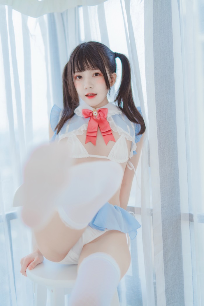 人气动漫Coser@桜桃喵 - 爱丽丝的兔子+特写 [76P/902MB] 网红写真-第2张