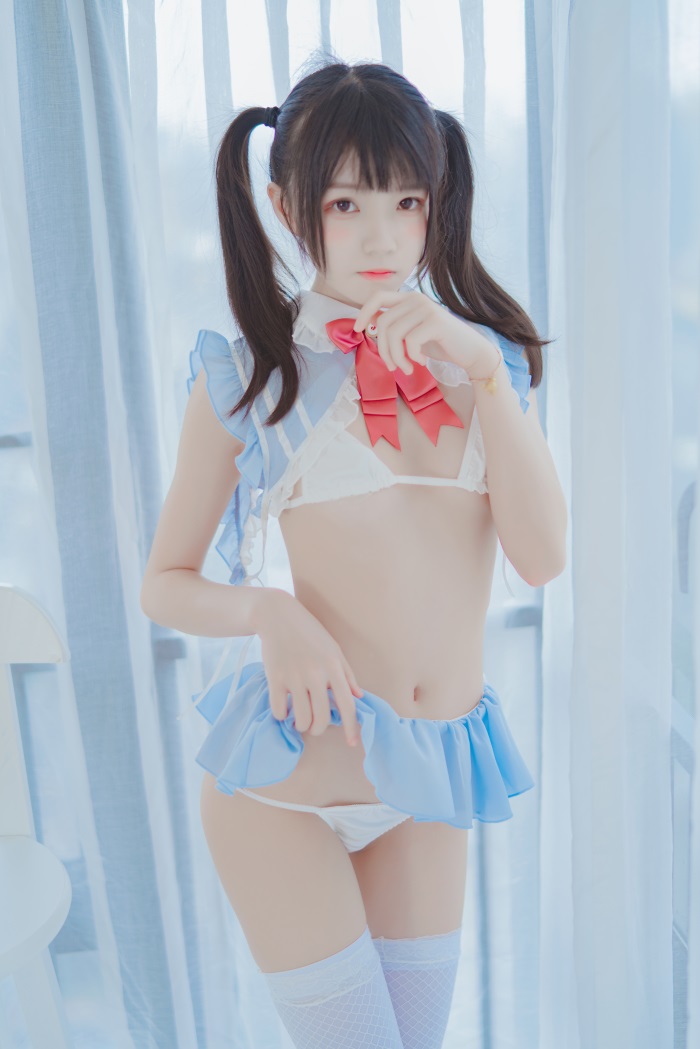 人气动漫Coser@桜桃喵 - 爱丽丝的兔子+特写 [76P/902MB] 网红写真-第3张