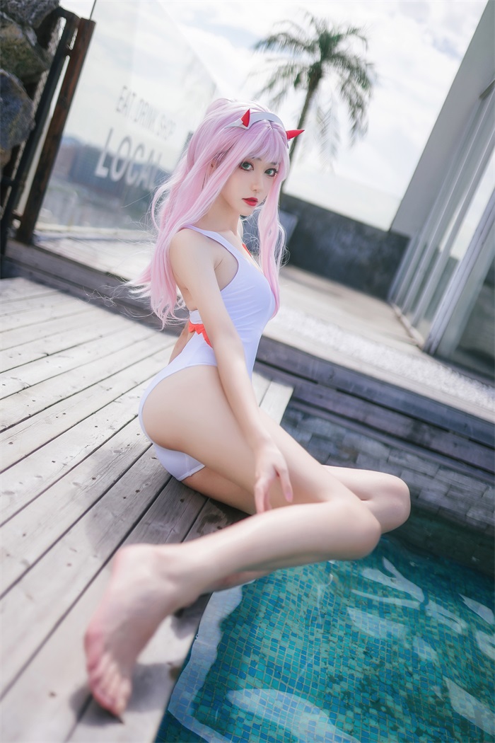 微博红人动漫Coser@南桃Momoko 泳衣 [31P/60.7MB] 网红写真-第1张