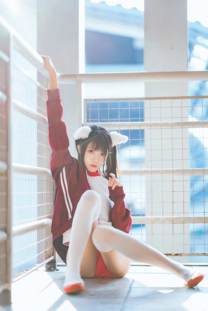 人气动漫Coser@桜桃喵 - 红色体操服 [44P/538MB] 网红写真-第3张