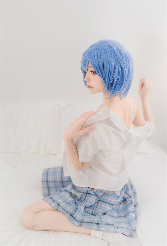 微博红人动漫Coser@南桃Momoko 绫波丽制服 [23P/18.6MB] 网红写真-第1张