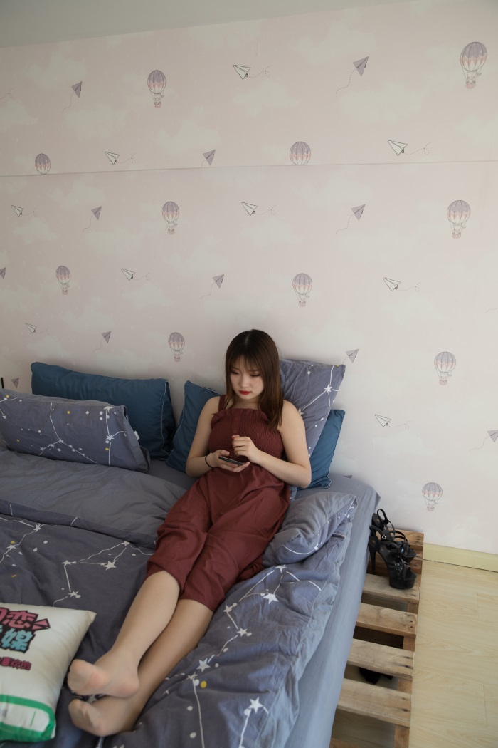 物恋传媒 No.115 拓拓-捕获小可爱女生一枚 [143P/1V/2.48GB] 其它写真-第2张