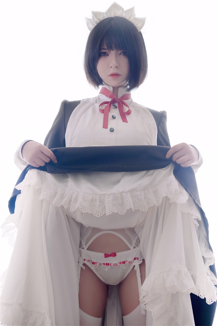 微博人气Coser@半半子 - 嫌パン メイド [60P/2V/308MB] 网红写真-第3张