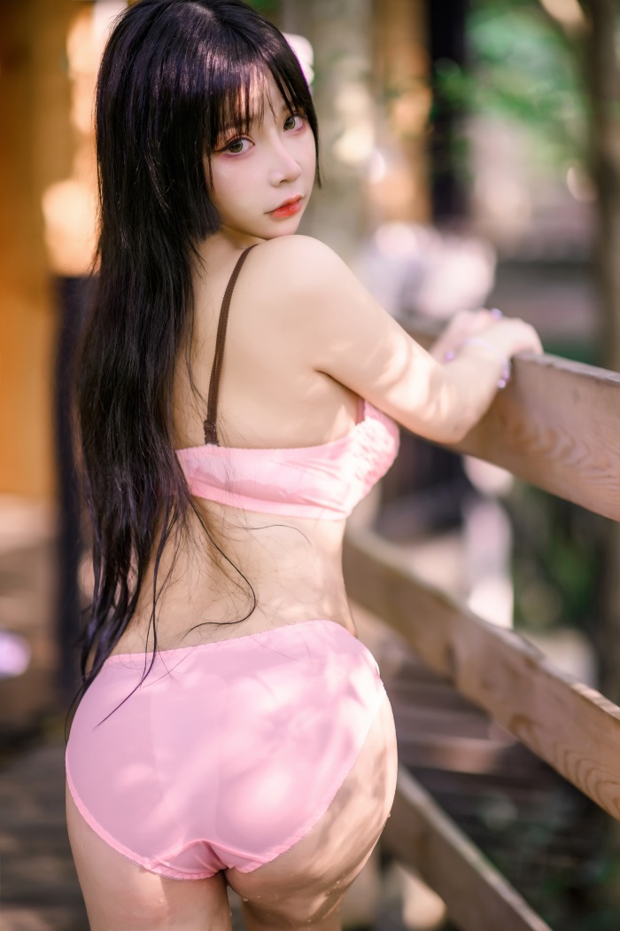 微博红人Coser@抱走莫子aa 写真本 [80P/1.33G] 网红写真-第3张