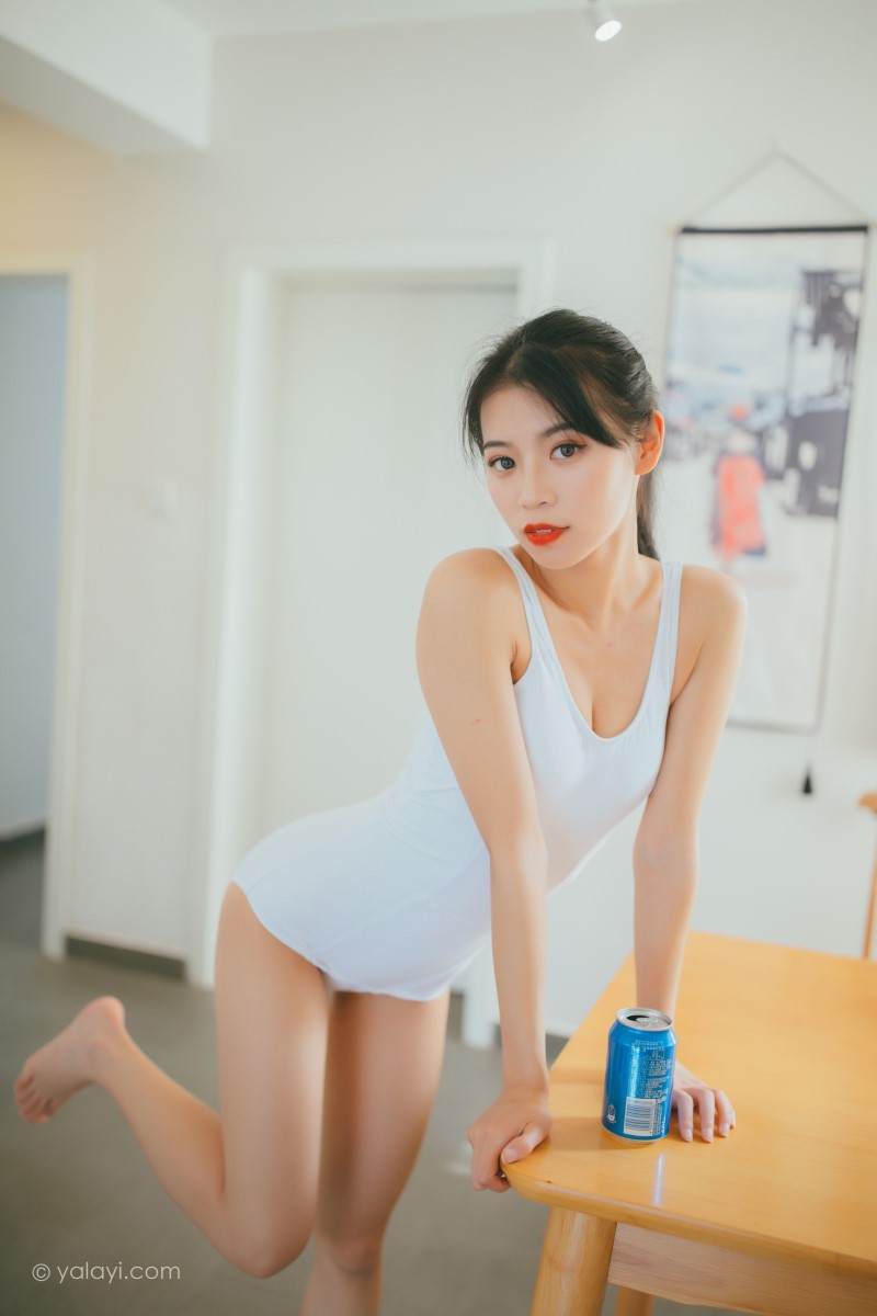 [YALAYI雅拉伊] 2020.06.15 NO.660《消暑少女》丽雅 [64+1P/286MB] YALAYI雅拉伊-第2张