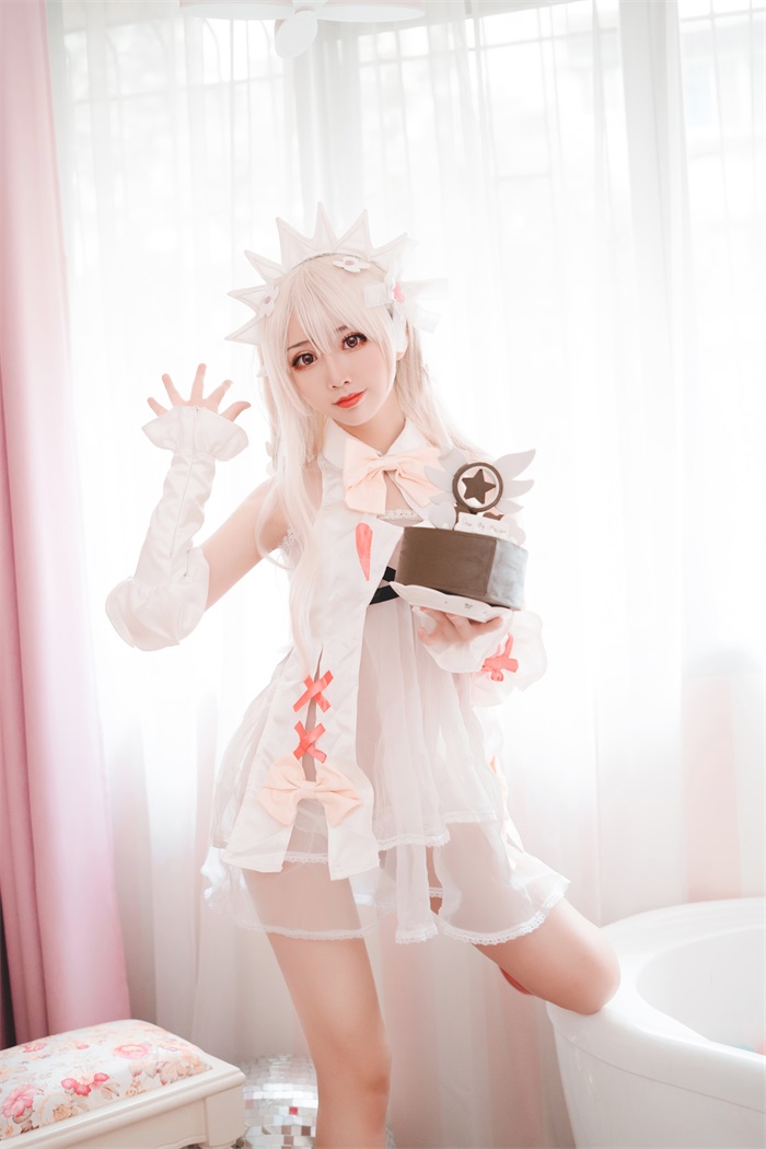 人气动漫Coser@面饼仙儿 伊莉亚 [14P/138MB] 网红写真-第2张