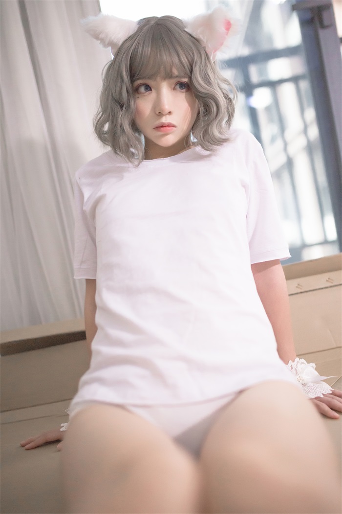 网红Coser@疯猫ss – 白猫 [30P/359MB] 网红写真-第4张