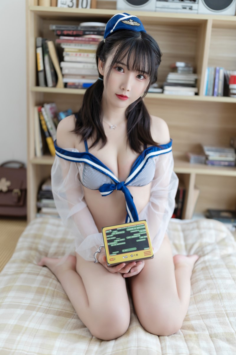 人气动漫Coser@面饼仙儿-小水手 [23P/260MB] 网红写真-第1张