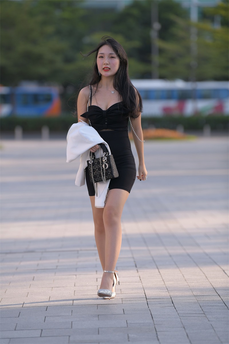 精选街拍 No.032 丰满的黑色短裙美女 [114P/125MB] 其它写真-第2张