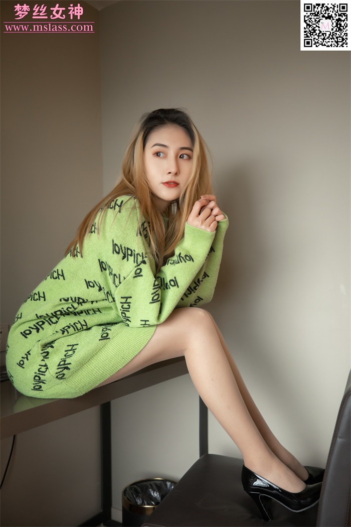 [MSLASS梦丝女神]2019-11-27 小允儿 喜欢绿绿的衣服 [63P1V-1.17GB] 其它写真-第2张