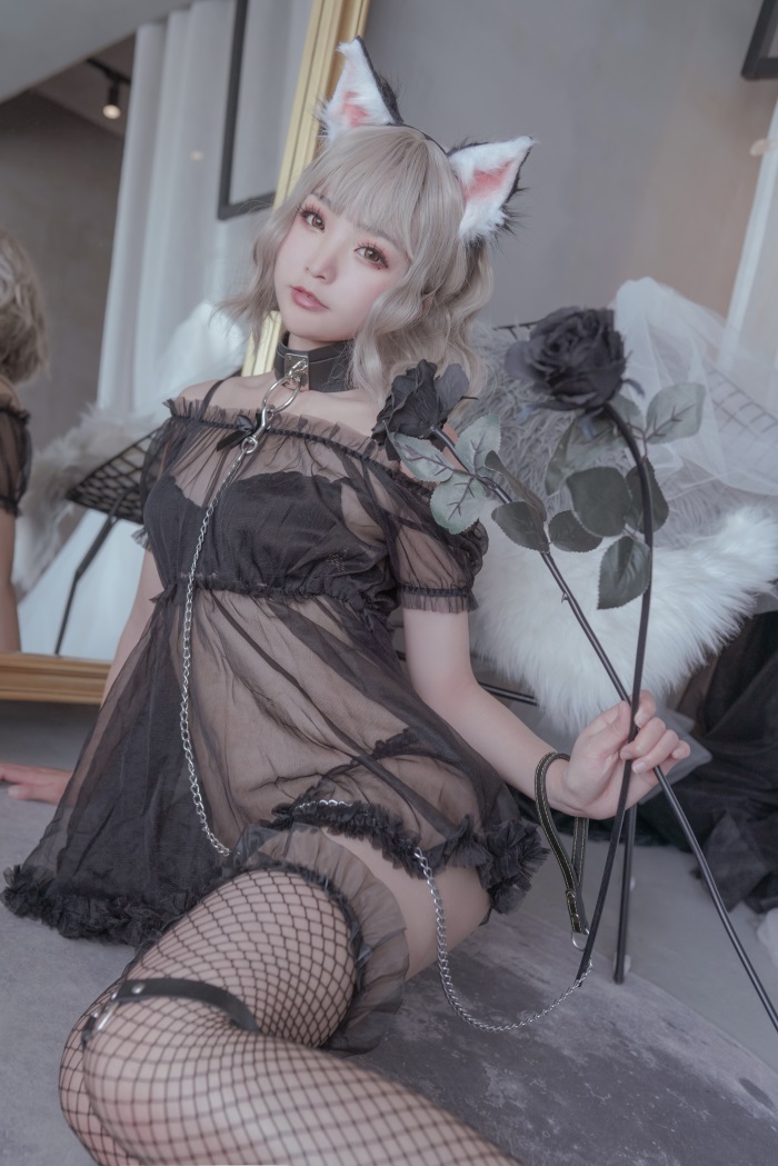 网红Coser@日奈娇 – 猫与兔 [50P/631MB] 网红写真-第3张