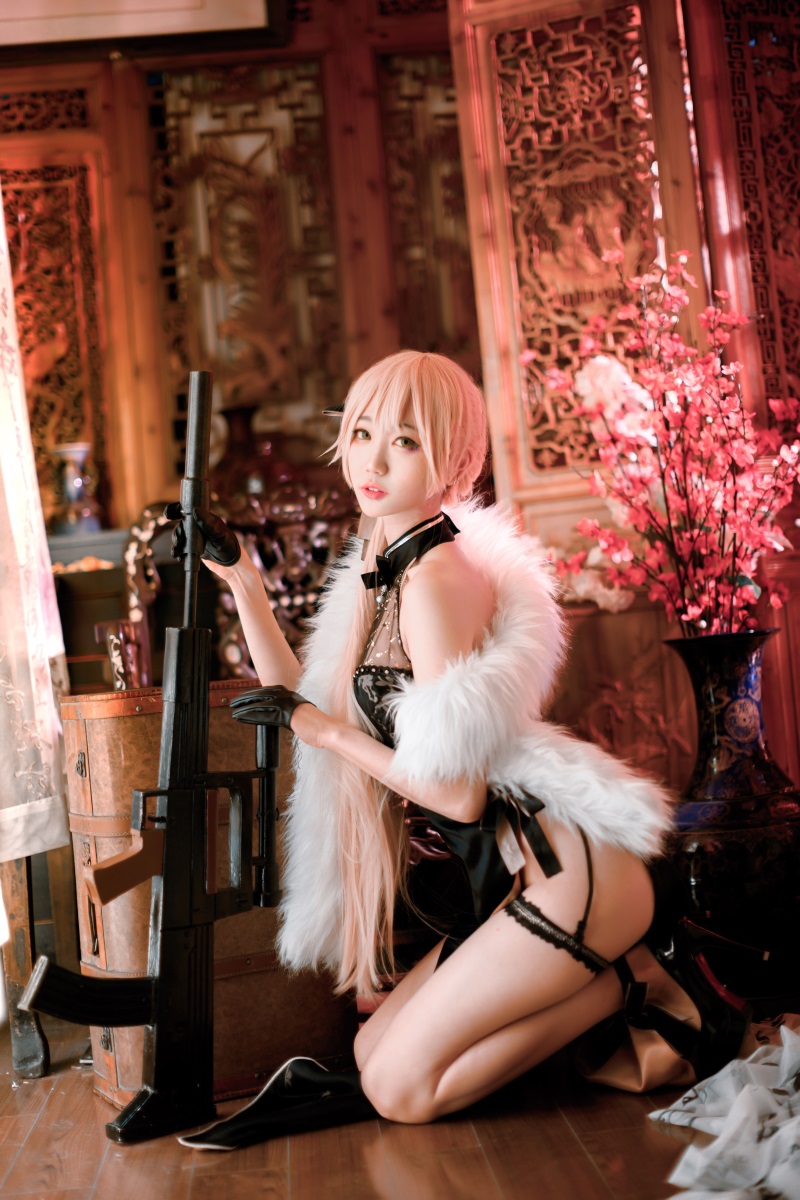 网紅Coser 周叽是可爱兔兔 –OTs14 [17P-153MB] 网红写真-第3张