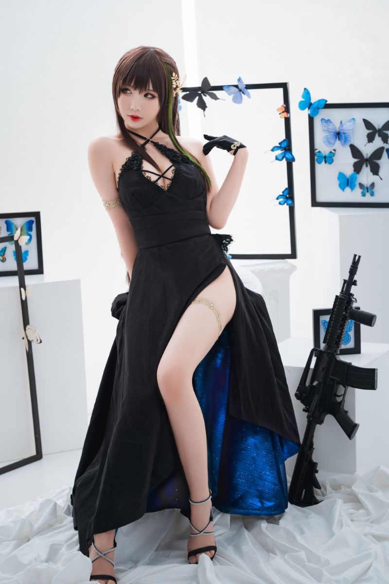 网红Coser@面饼仙儿 M4A1 [21P/155MB] 网红写真-第1张