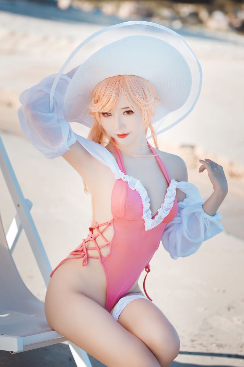 网红Coser@面饼仙儿 黎塞留 [20P/251MB] 网红写真-第3张