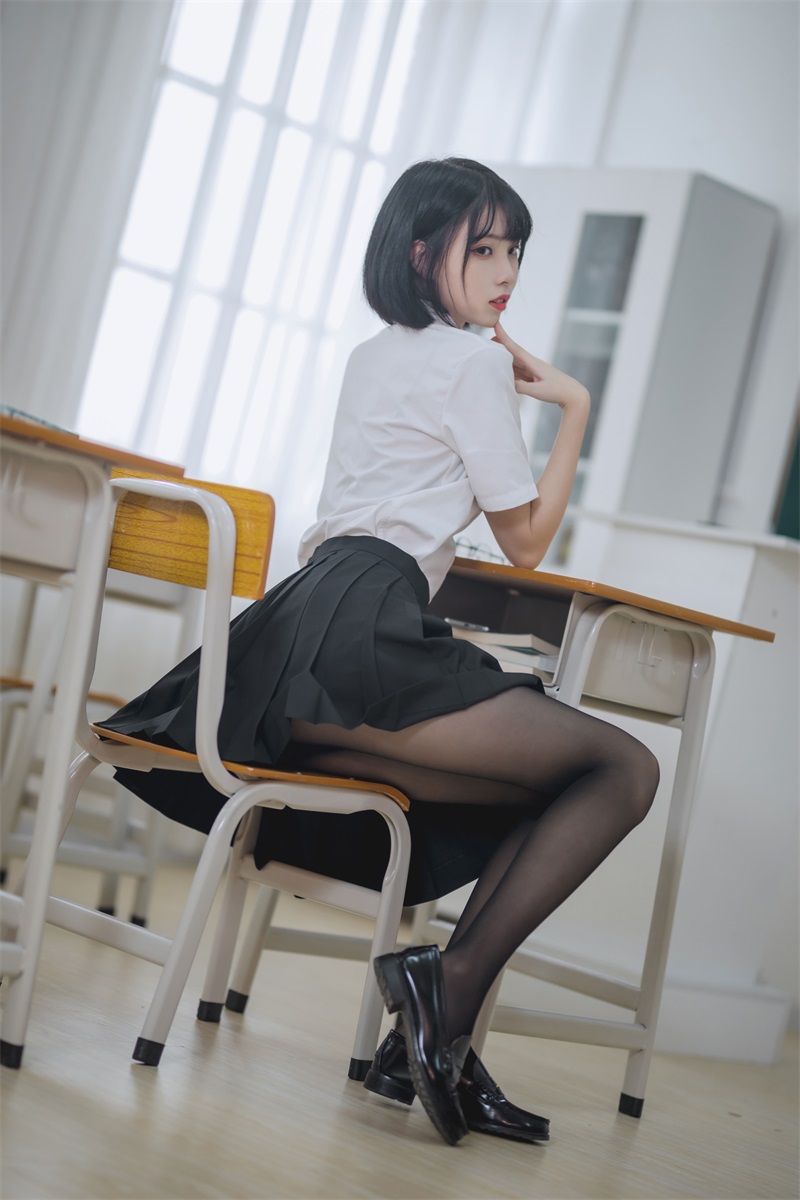 网红Coser@许岚LAN 教室jk嘿丝 [40P/425MB] 网红写真-第4张