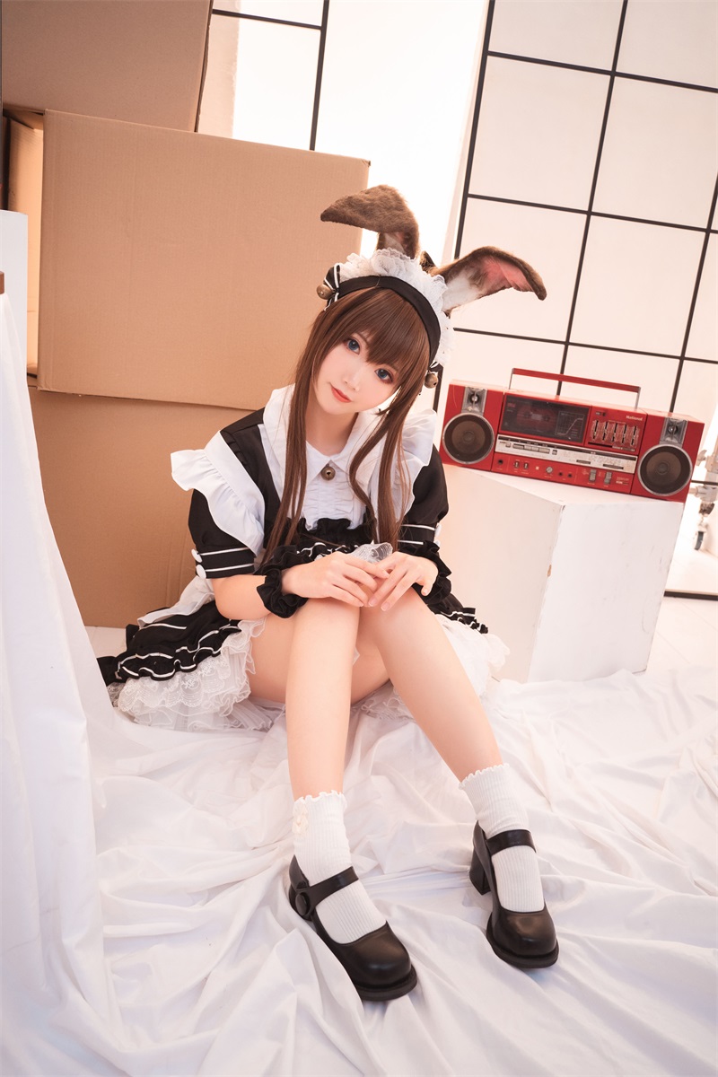 网红Coser@面饼仙儿 阿米驴女仆 [23P/209MB] 网红写真-第3张