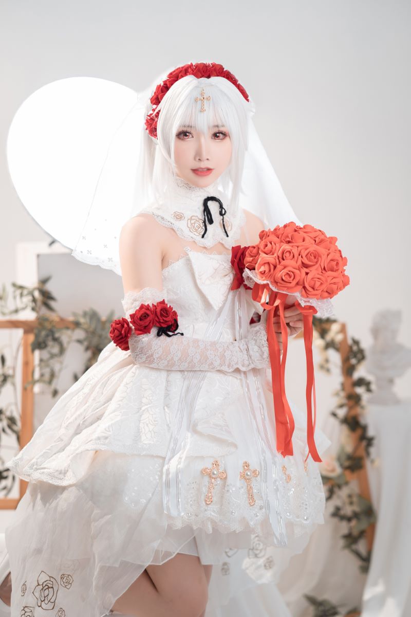 网红Coser@面饼仙儿 德丽莎婚纱 [13P/92MB] 网红写真-第2张