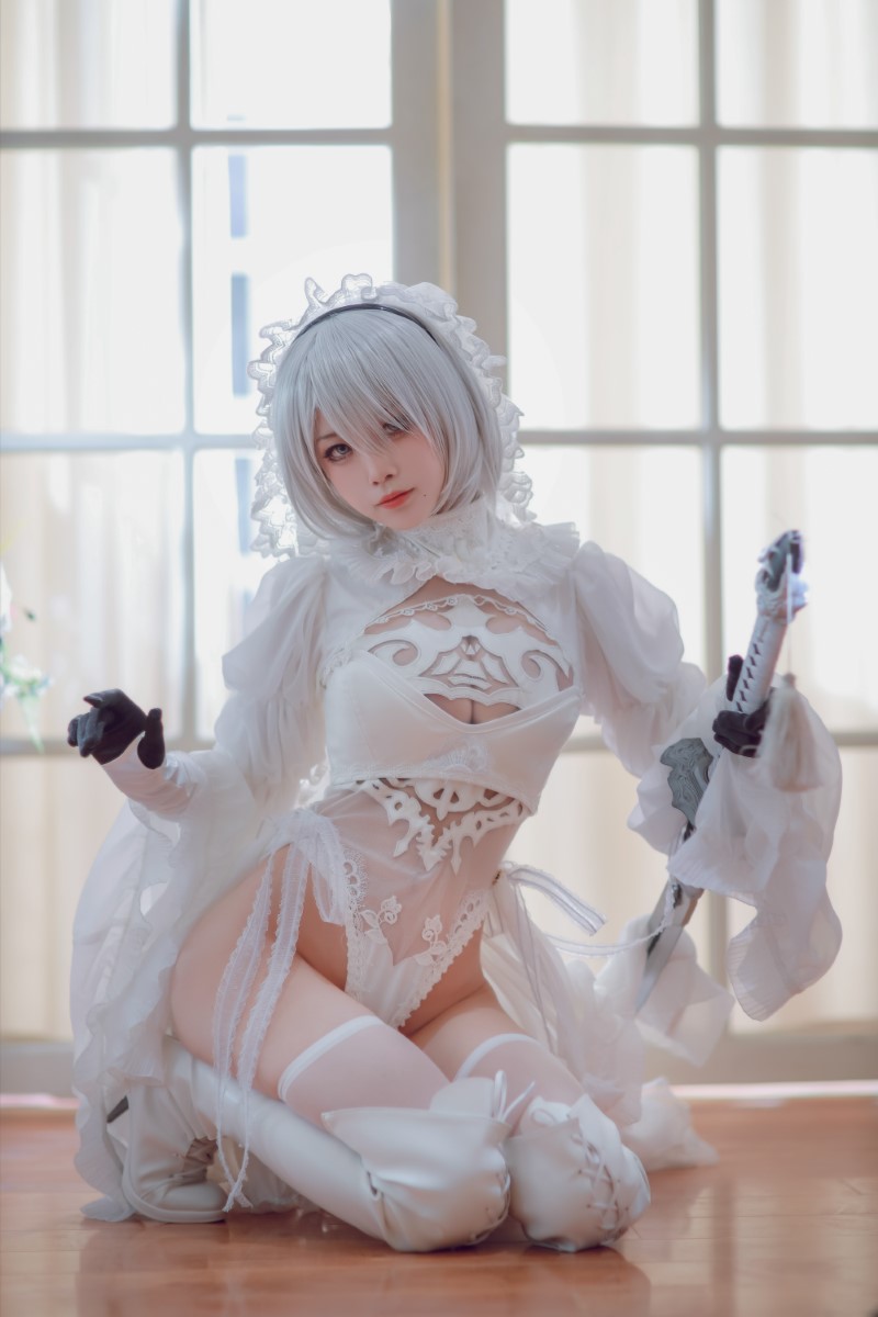 网红Coser@水淼aqua 黑白2b [55P/107MB] 网红写真-第1张