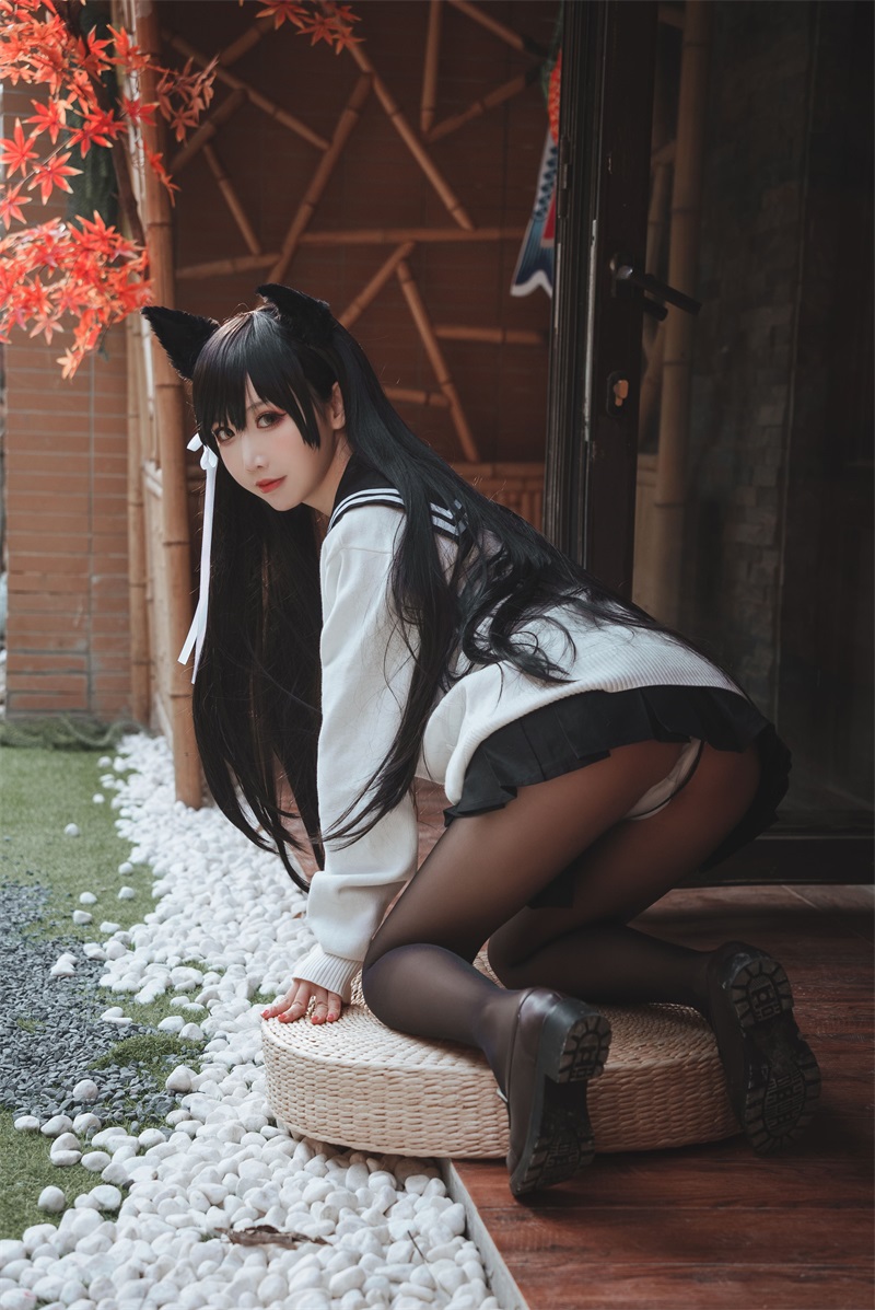 网红Coser@面饼仙儿 爱宕JK2 [47P/340MB] 网红写真-第2张