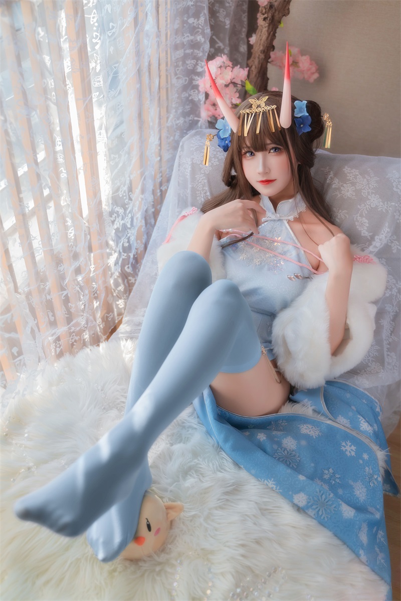 网红Coser@三度_69 能代 冬雪沁香 [31P/2V/275MB] 网红写真-第1张