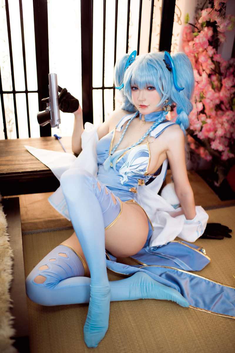 网红Coser@阿包也是兔娘 少女前线 PA15翠雀媚 [31P/488MB] 网红写真-第3张