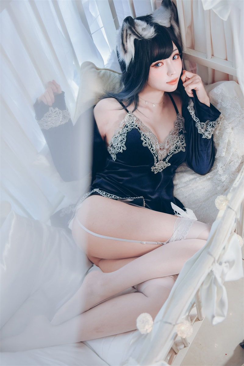 台湾Coser@ElyEE子 Sleepy Velvet [109P/400MB] 网红写真-第4张