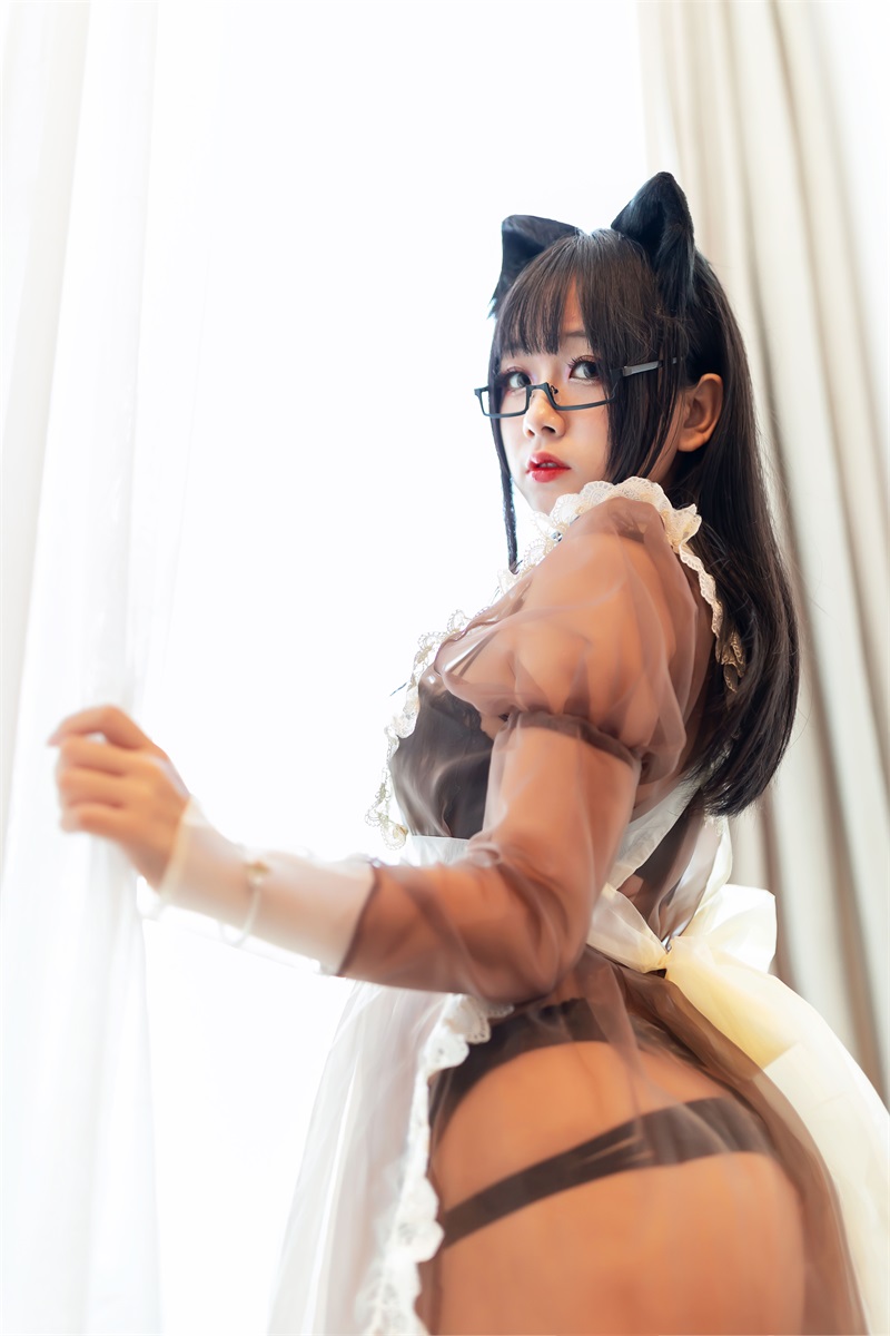 网红Coser@日奈娇 透明女仆 [47P/462MB] 网红写真-第3张