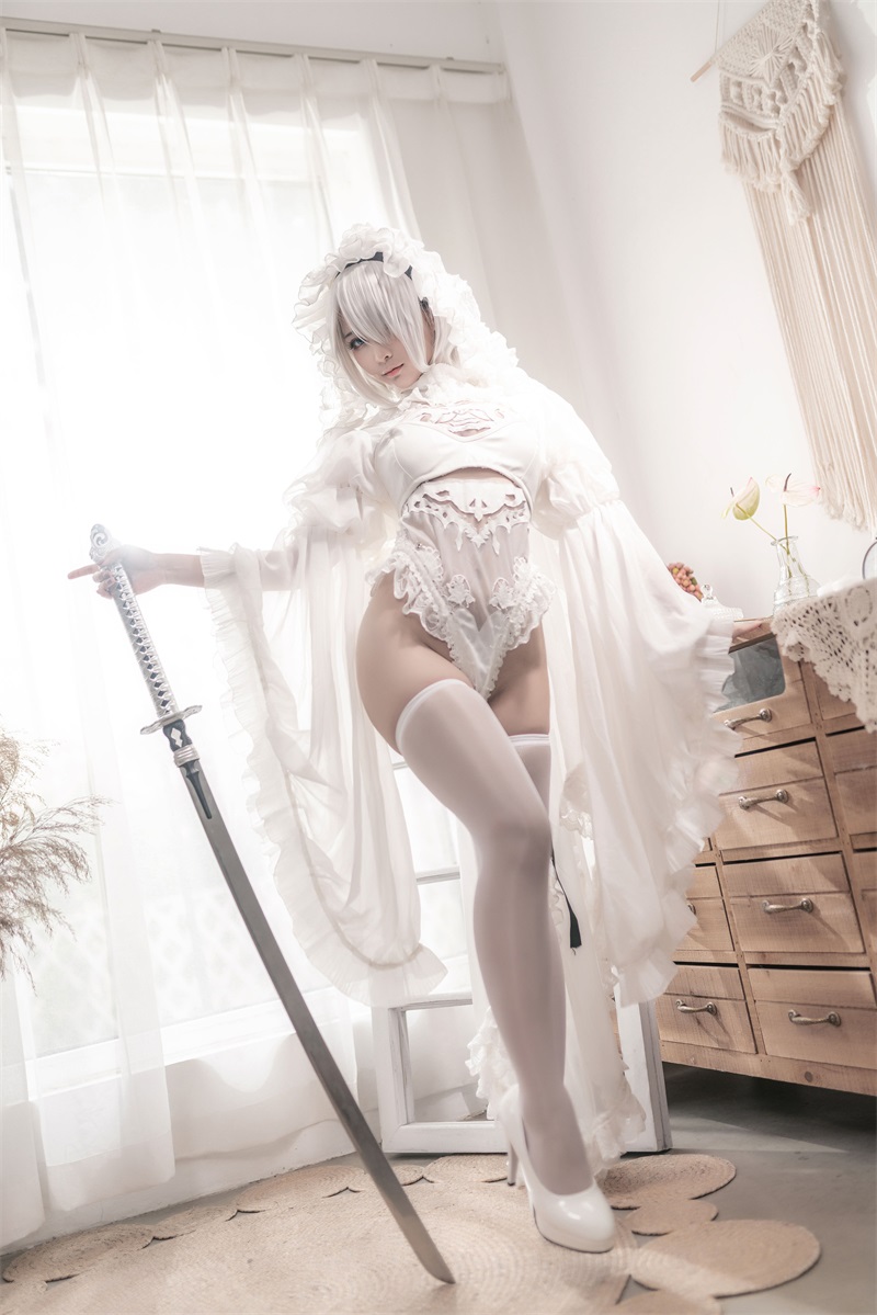 网红Coser@蠢沫沫 尼尔纪元 白花嫁 [20P/175MB] 网红写真-第2张