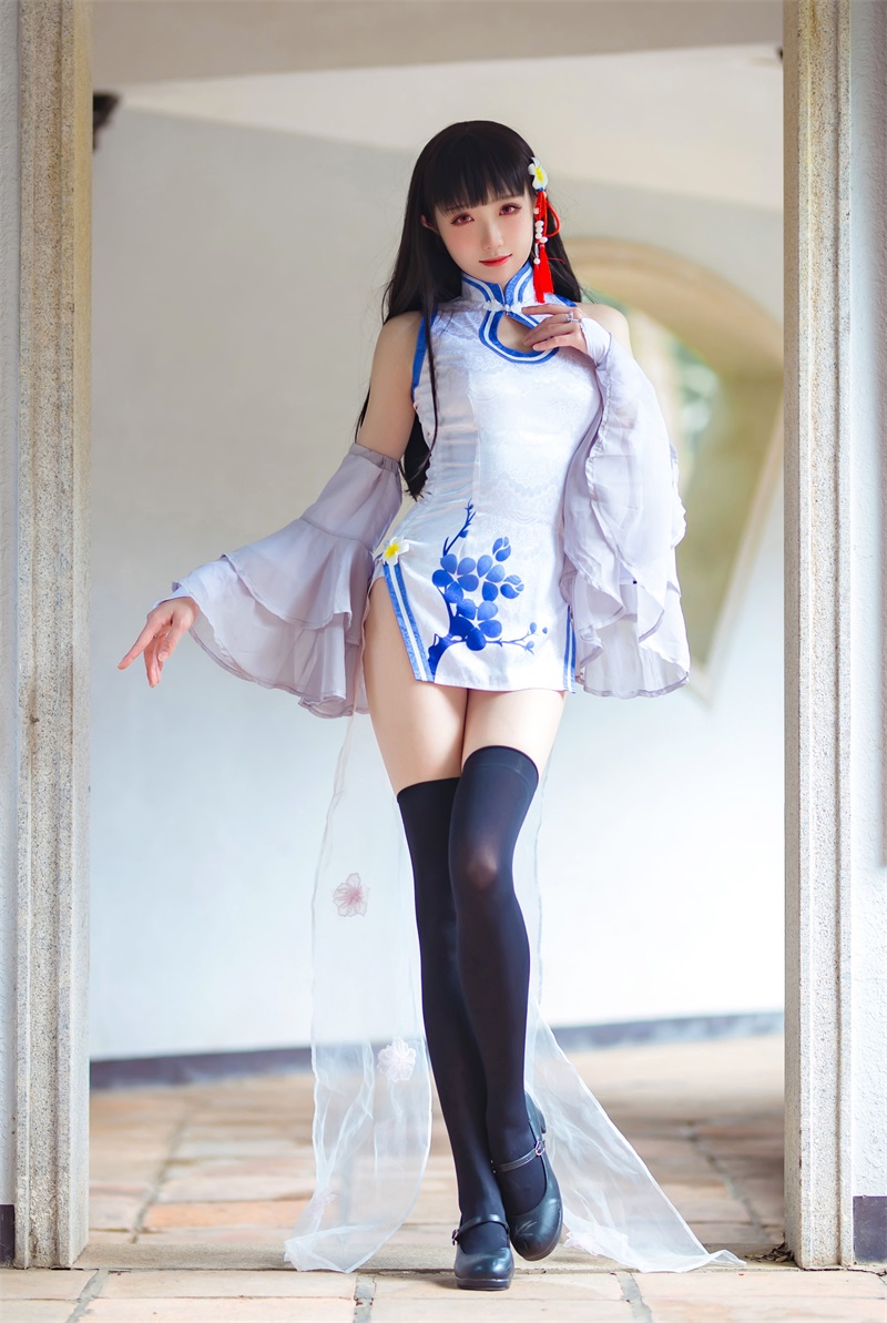 网红Coser@瓜希酱 碧蓝航线 逸仙 [22P/96MB] 网红写真-第3张