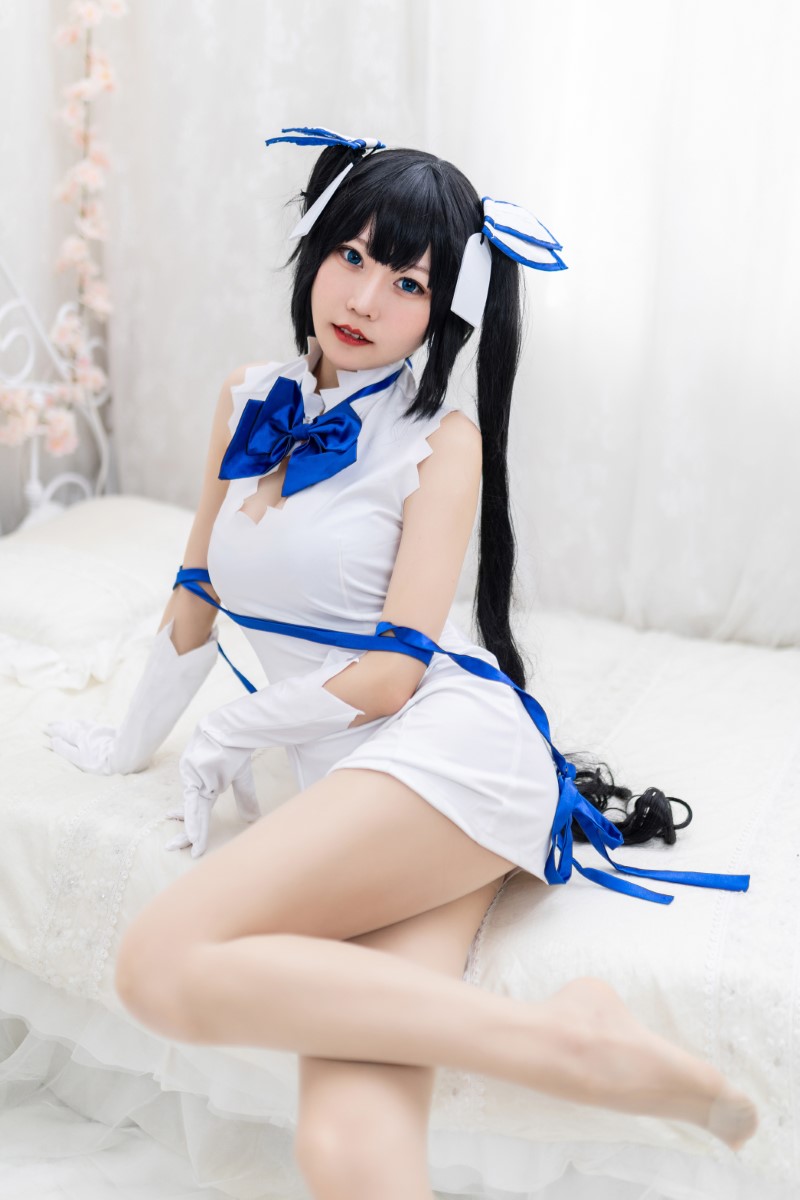 网红Coser@香草喵露露 赫斯提亚 [20P/265MB] 网红写真-第2张