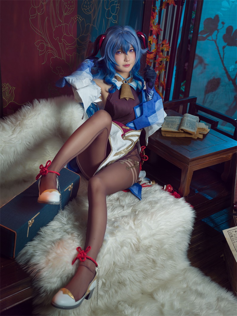 网红Coser@阿包也是兔娘 原神 甘雨 [30P/374MB] 网红写真-第2张