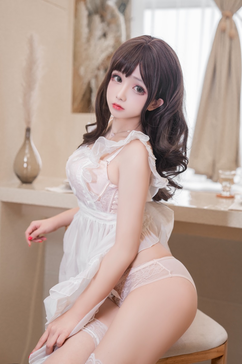 网红Coser@日奈娇 围裙人妻 [93P/1.06G] 网红写真-第2张