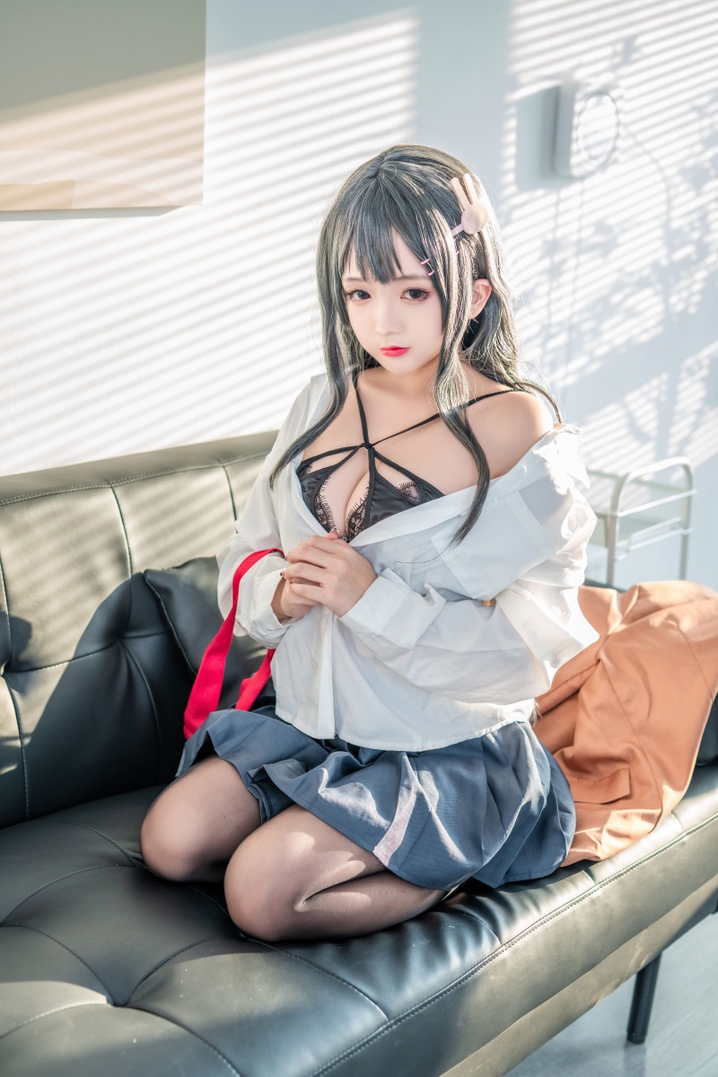 网红Coser@日奈娇 麻衣校服 [73P/849MB] 网红写真-第2张