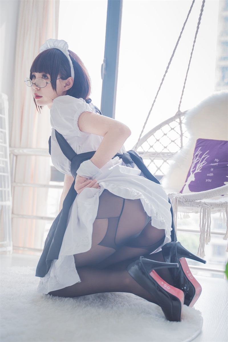 网红Coser@西园寺南歌 嘿丝女仆 [45P/2V/777MB] 网红写真-第2张