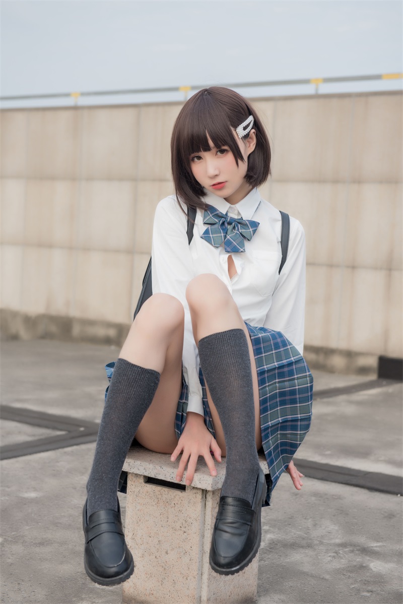 网红Coser@西园寺南歌 少女裙底 [22P/147MB] 网红写真-第1张