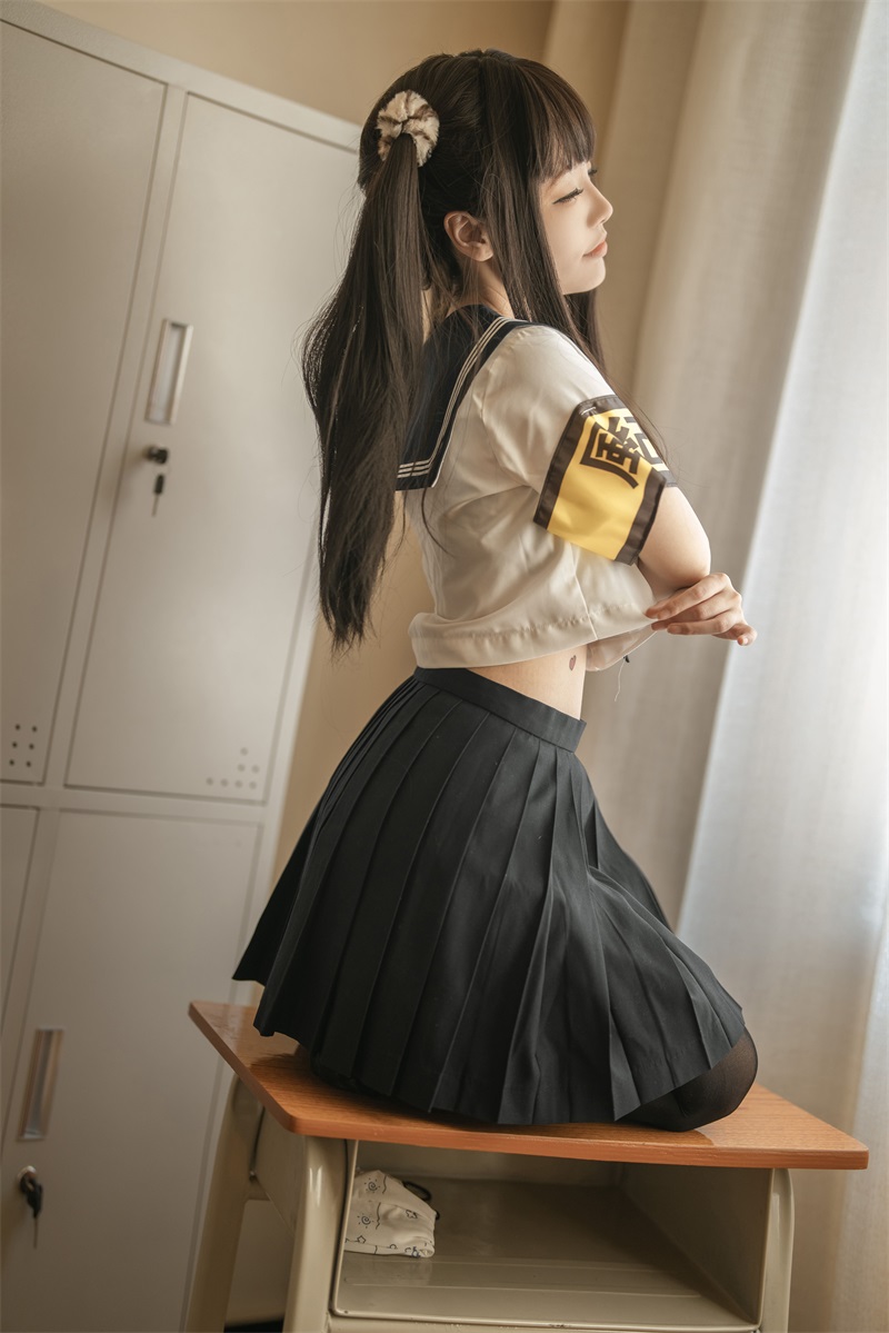 网红Coser@桃良阿宅 教室jk [33P/313MB] 网红写真-第4张