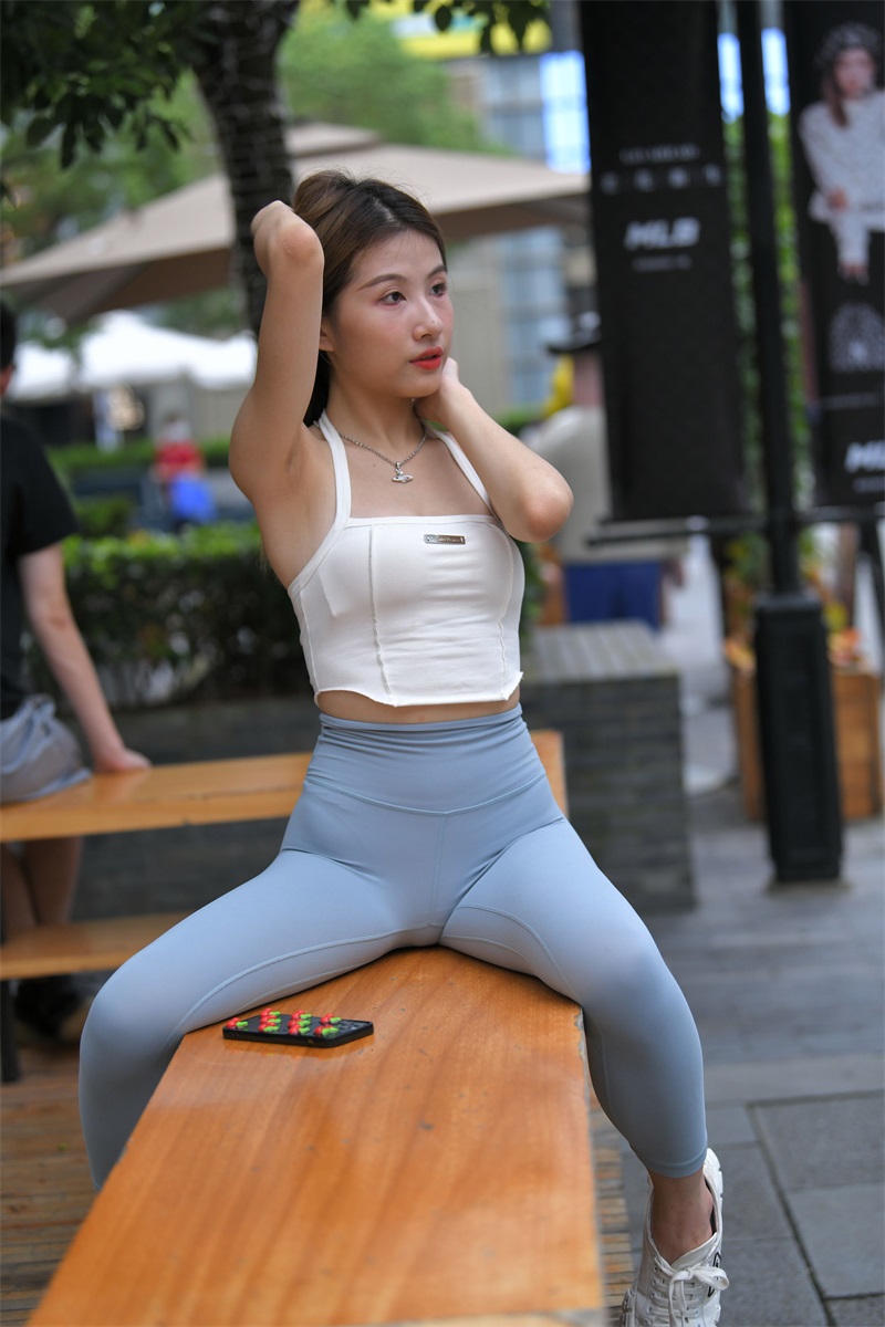 精选街拍 NO.732 蓝色瑜伽裤美女2 [83P/68MB] 其它写真-第3张