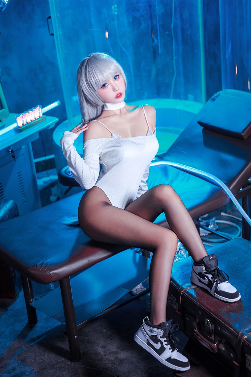 网红Coser@-仙女月- ivy [48P/1V/746MB] 网红写真-第4张