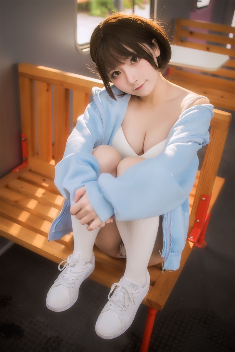 网红Coser@是三不是世w 日常妹妹 [31P/200MB] 网红写真-第2张