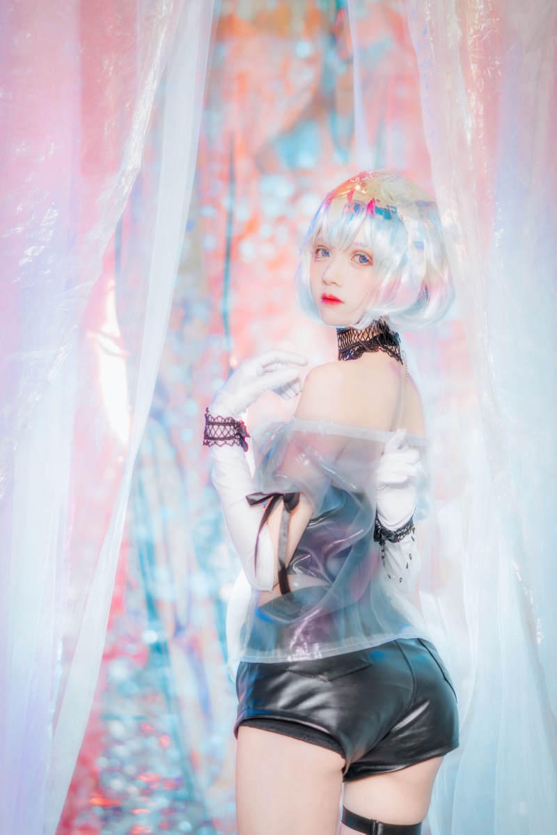 网红Coser@桜桃喵 钻石 [19P/366MB] 网红写真-第4张