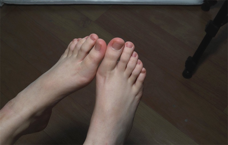 [Pary学生模拍] No.042 大美女琪琪的脚底被挠红了 [100P/214MB] 其它写真-第4张